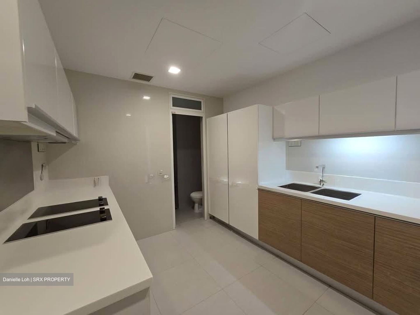 Marina Bay Residences (D1), Condominium #582353081